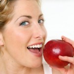 eating apple